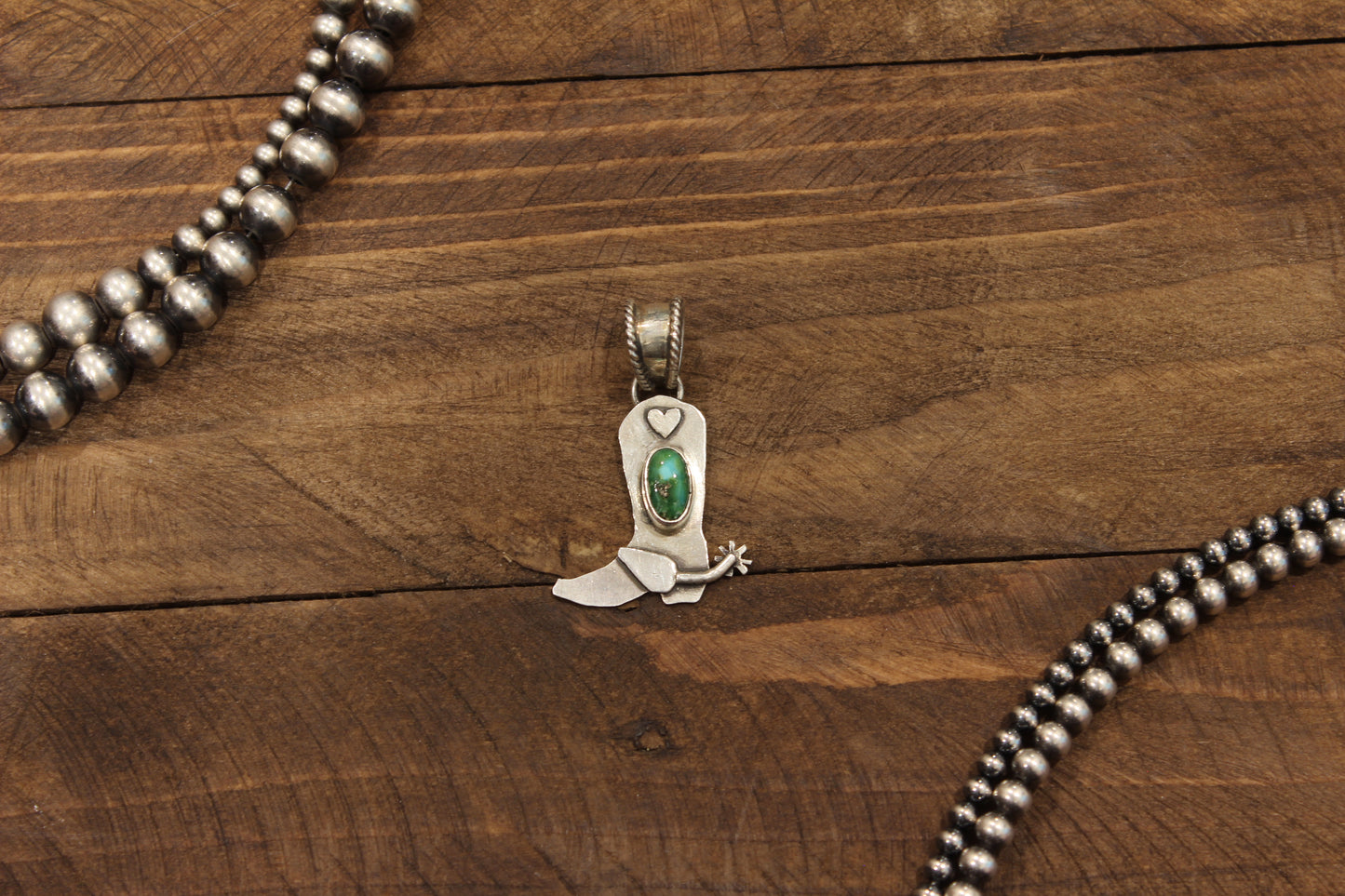 Verda Valley Boot Pendant